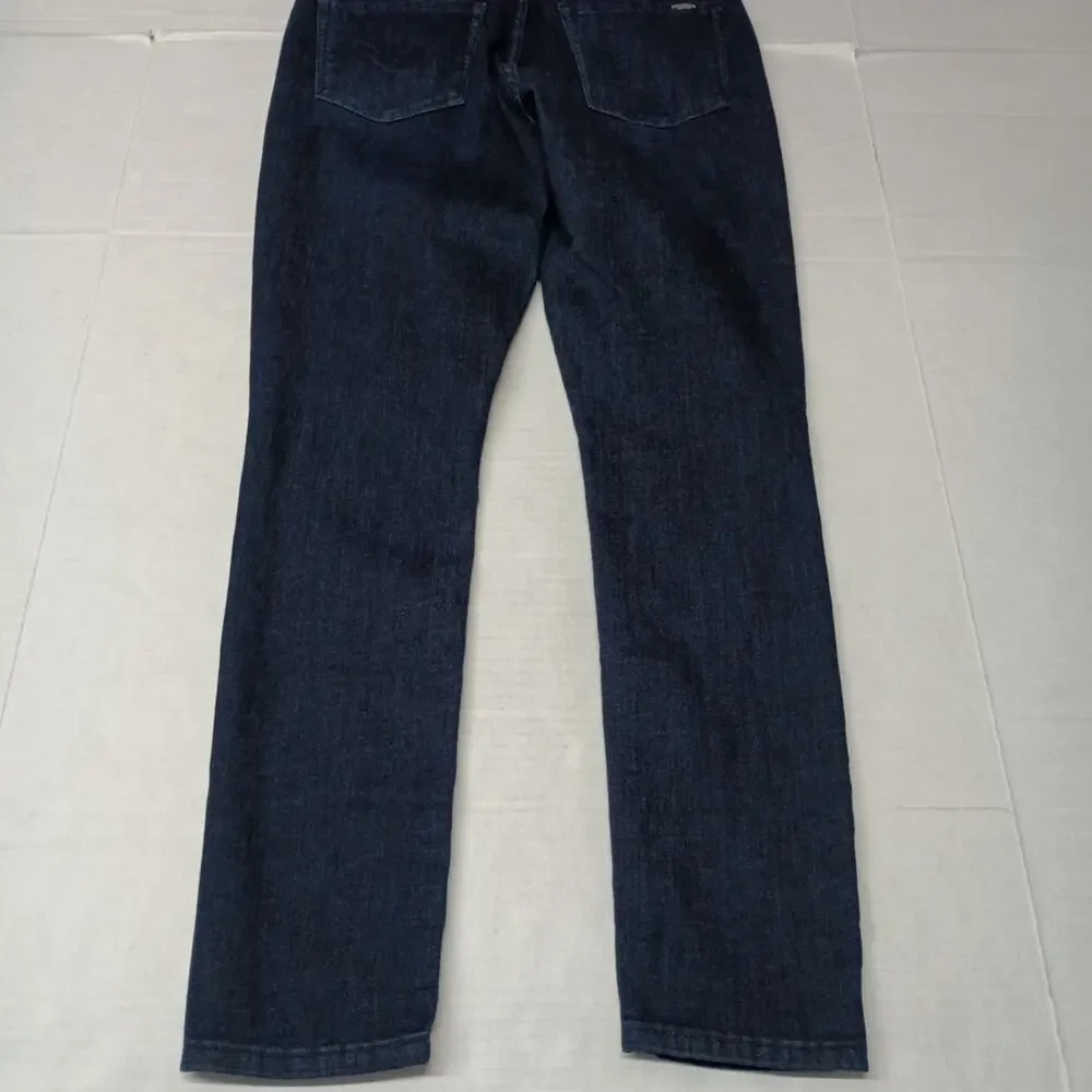 Levi Totally Shaping Pull On Skinny Jeans Blue Size 4 W27‎